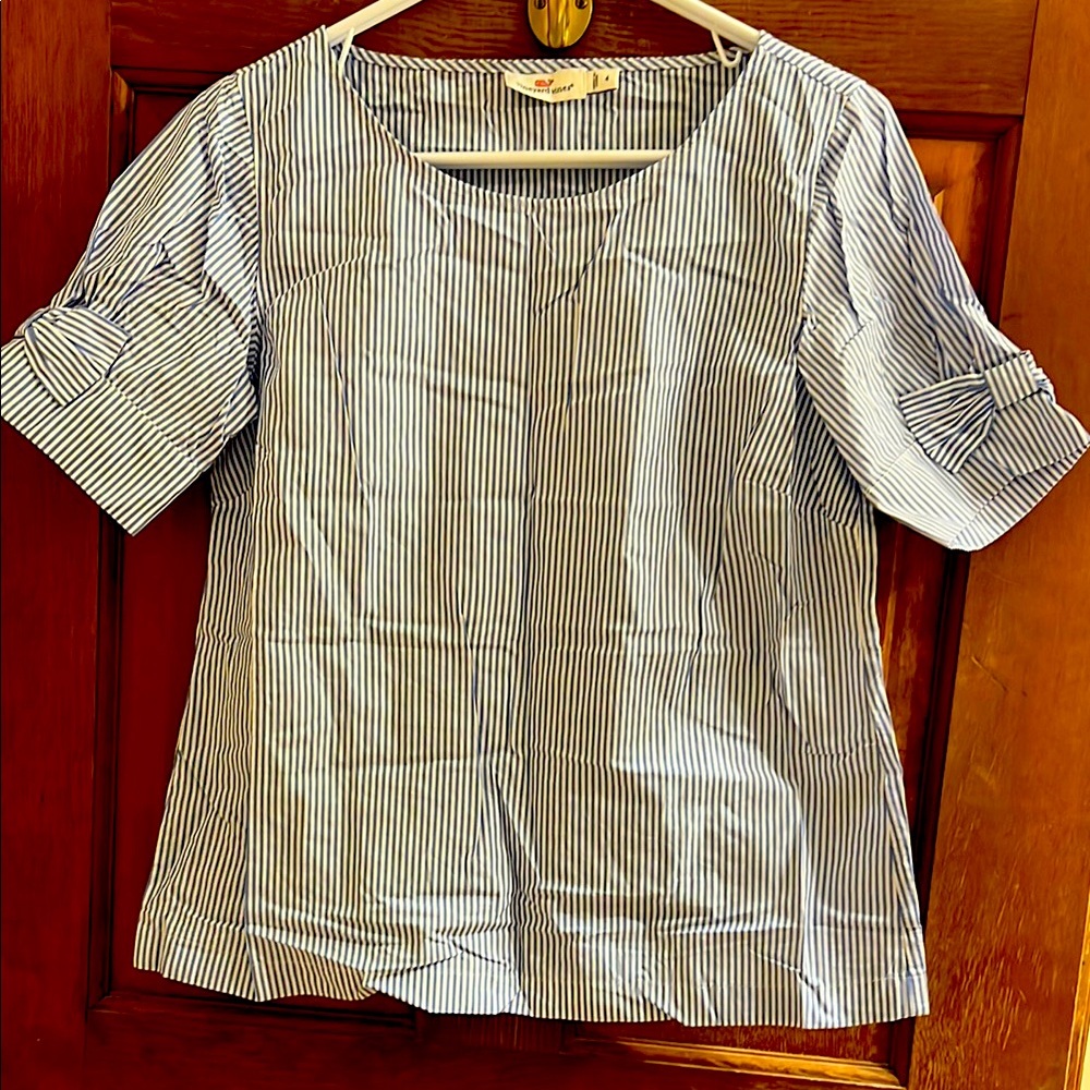 Vineyard Vines Blue & white striped bow 🎀 Short Sleeve Blouse